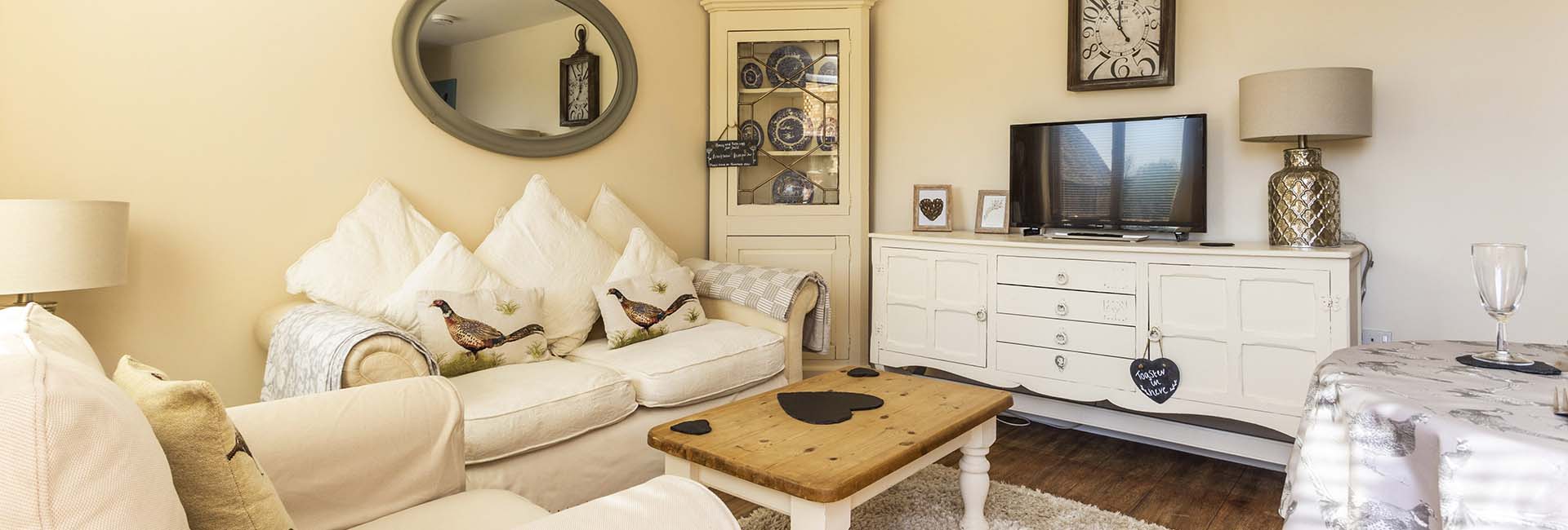 Courtyard Cottage, Self Catering Holiday Cottage in Worcestershire